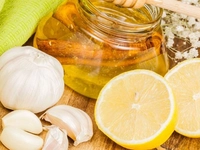 Limon Sarımsak Kürü Tarifi ve Malzemeleri Limon Sarımsak Kürü Tarifi ve Malzemeleri